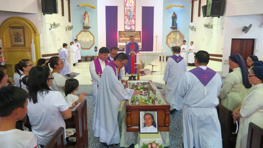 3 At the Requiem Mass of Sr Lounah at Stella Maris Church Tanjung Aru Mar 1