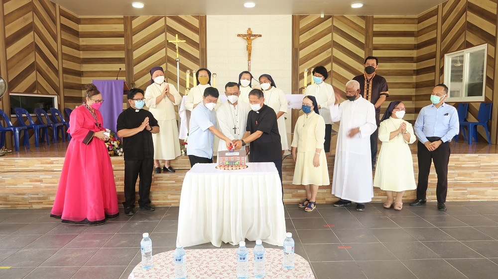 The Church wants to be more the ‘inn’ of the Good Samaritan for the sick
