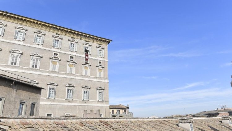 Pope calls for a day of prayer for peace over Ukraine situation