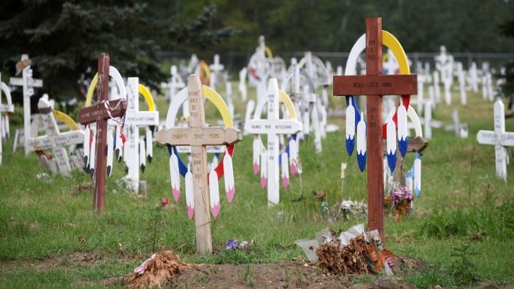 Canadian Jesuit : “Trauma is intergenerational” for Indigenous communities