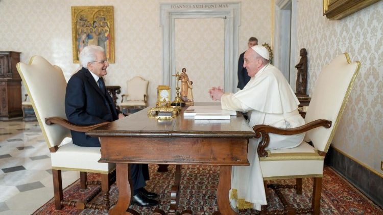 Pope offers best wishes to Italian President on his birthday