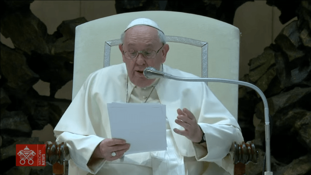 Pope at Audience: ‘Discernment requires loving relationship with God’
