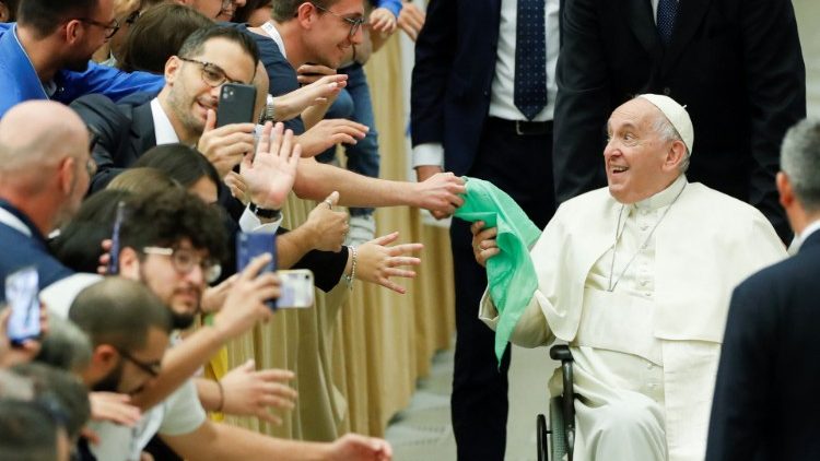 Pope encourages Catholic Action youth to become “leaven” in society