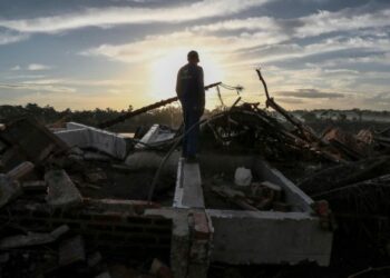 Pope Francis sends aid to flood-stricken Brazilians