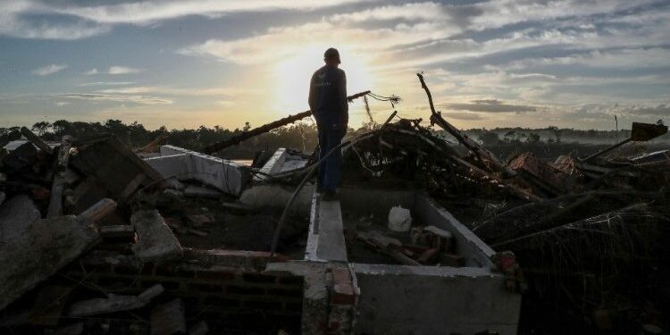 Pope Francis sends aid to flood-stricken Brazilians
