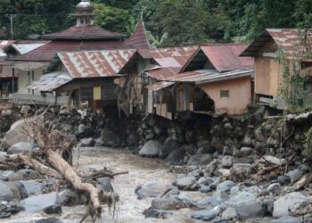 Uskup Sumatera Barat: Perubahan iklim mencetuskan bencana alam