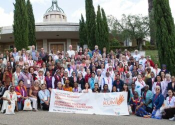 Pope thanks sister-led anti-trafficking network for 15 years of work