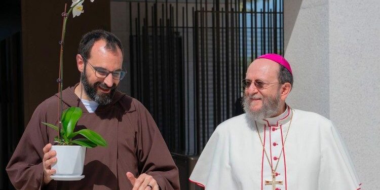 Bishop Martinelli ‘s visit to Abrahamic Family House promotes dialogue and unity