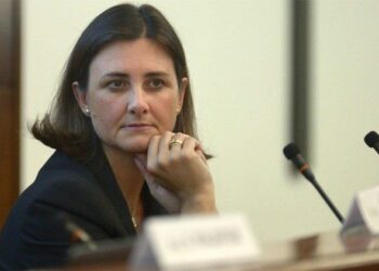 Holy See organizes meeting focusing on the abolition of surrogacy