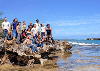 Netflix reintroduces ‘Lost’ to a new generation, and the timing couldn’t be better