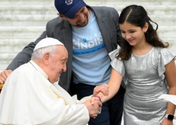 Birthday party at Synod for Inés, daughter of a synodal father