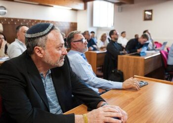 Catholics and Jews discuss Ten Commandments in Rome