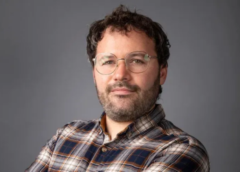 Can divorced and remarried Catholics receive Communion?