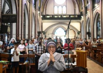 Airstrikes destroy another Catholic church in Myanmar