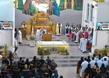 兵南邦聖邁克堂區為第2 0 屆亞庇總教區豐收節的東道主