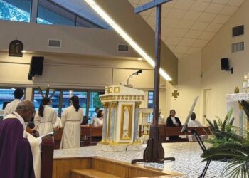 Salib simbol Harapan