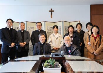 Seoul bishop meets disability advocates, cites need for safeguards in reforms