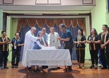 Berbagilah dengan lemah lembut harapan yang ada dalam hati anda