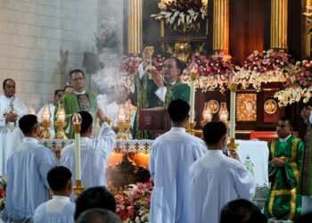 Bishop: Poverty should not hinder access to sacraments