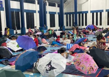 Philippine church group shelters 700 flood victims in Manila suburb, appeals for aid