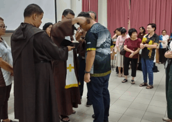 The Carmelite community celebrates the feast day with novena and triduum