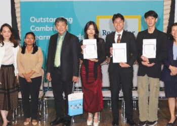 SMIS students earn global recognition