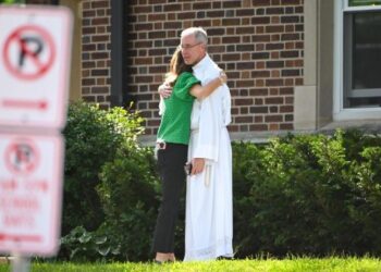 Pope Leo expresses sorrow over shooting at Catholic school in Minneapolis