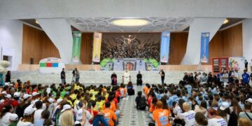 Pope expands rights for parents working in the Vatican