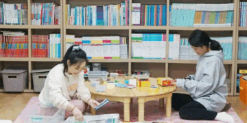 Catholics build ‘faith bridges’ across generations in Seoul