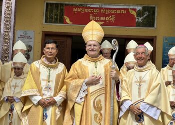 Ordination of first Khmer bishop marks new chapter for Catholic Church in Cambodia