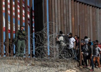 Mexico-U.S. bishops: Migrants face inhumane, dangerous conditions
