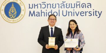 Catholic scholar honored for peacebuilding work in Thailand’s deep south