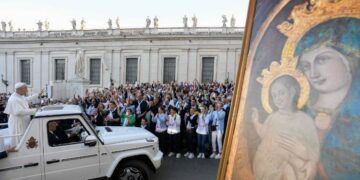 Pope to Croatian pilgrims: Be a leaven of peace in a war-torn world