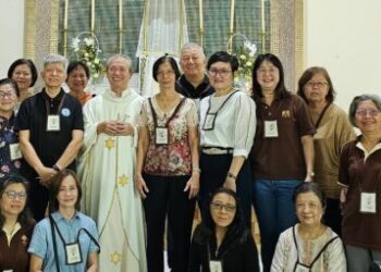 Three Members of CTK OCDS Community Profess Promises at Carmelite Chapel