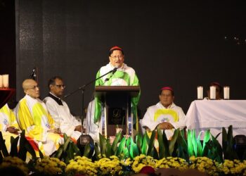 Cardinal Bo: Smile to others from the heart