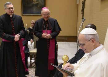 Pontifical Yearbook now available online with information on global Church