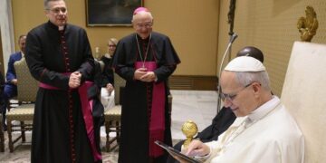 Pontifical Yearbook now available online with information on global Church