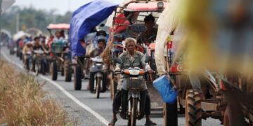 Pope prays for an end to clashes along Thai-Cambodian border