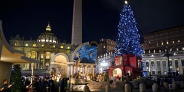 The Christmas tree and nativity scene inaugurated in St Peter’s Square