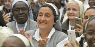 Pope thanks UISG for bearing testimony to Gospel at frontiers of mission
