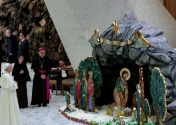 Pope remembers victims of Sydney attack: ‘Enough with antisemitic violence!’