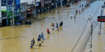 Militaries come to aid of Asia flood victims, toll nears 1,000