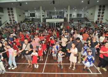 亞庇善導幼稚園歡慶聖誕節