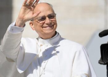 Pope to Catholic media: Amplify voices for reconciliation, disarm hearts