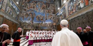 Pope dedicates Sistine Chapel Christmas Concert to children without peace