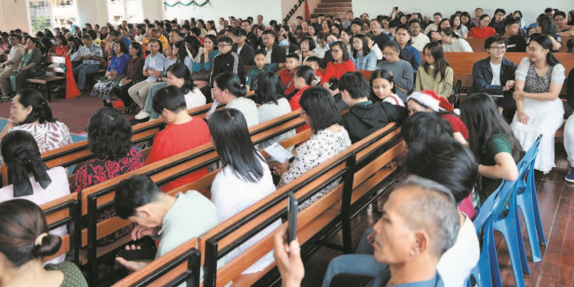Menghidupi kekudusan Keluarga Kudus dengan peranan dan tanggungjawab
