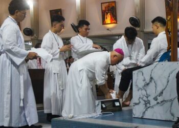 Bertumbuh dalam Iman di Altar