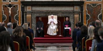 Pope Leo XIV: Planes should bring peace, not war and destruction