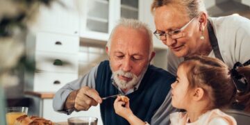 Pedriatricians urge families to watch for warning signs of eating disorders