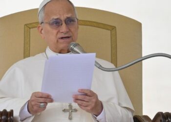 Pope mourns priest killed in Lebanon, prays for peace in Middle East